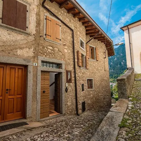 Casa San Francesco * Tremosine